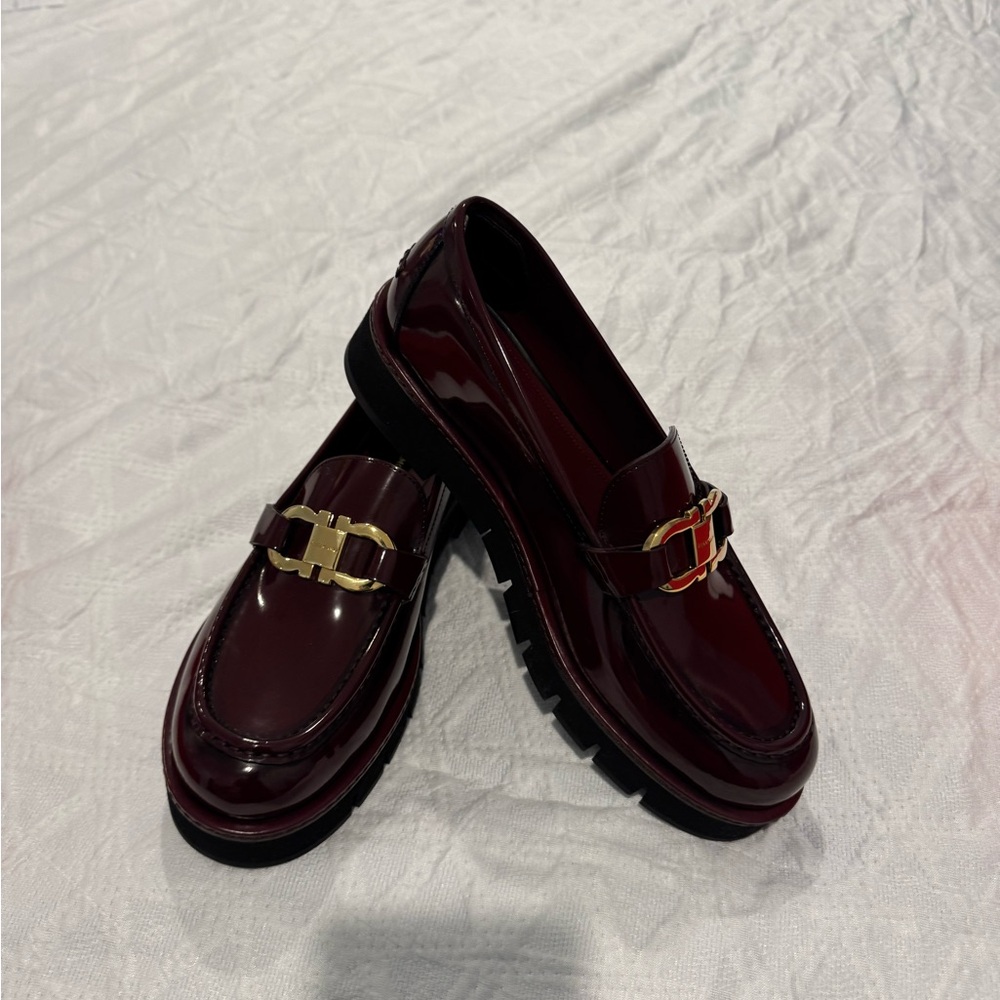 Women's Burgundy Loafers